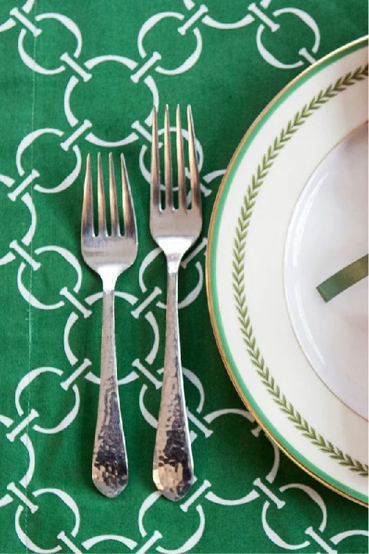 linked-up ivy green printed cloth placemats