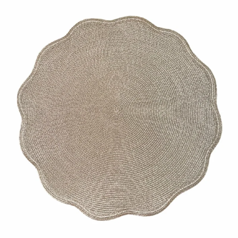 Silver Tone - Round Scallop Placemat Silver/ Sand (Set of 4)