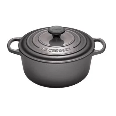 Le Creuset 4.2 Litre Round French Oven, Oyster